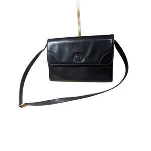AUTH VTG GUCCI Blk Leather Shoulder Bag Circa 1960s Rare as it is Timeless